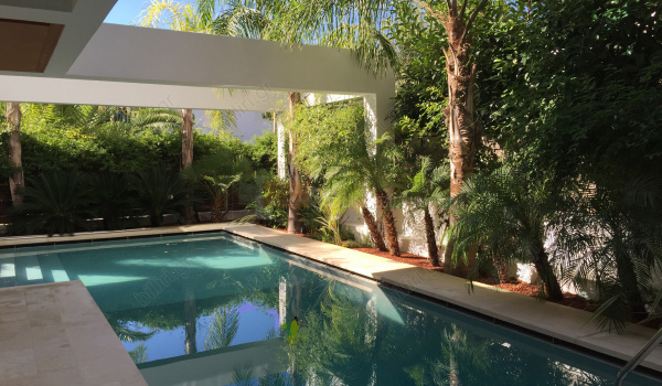Eξωτερικός χώρος - Outdoor space